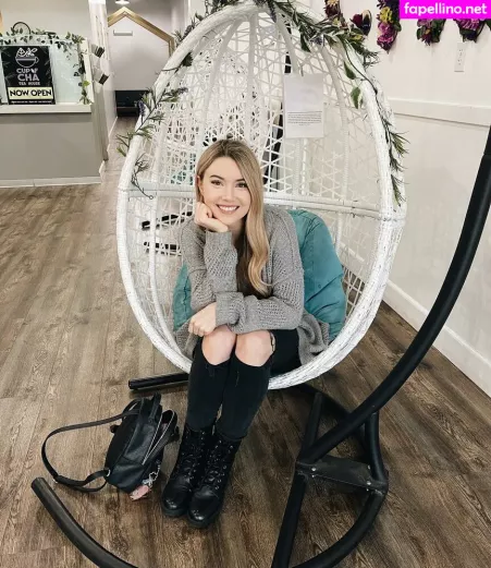 Dizzykitten OnlyFans Thumbnail #HpWDJv7fn0