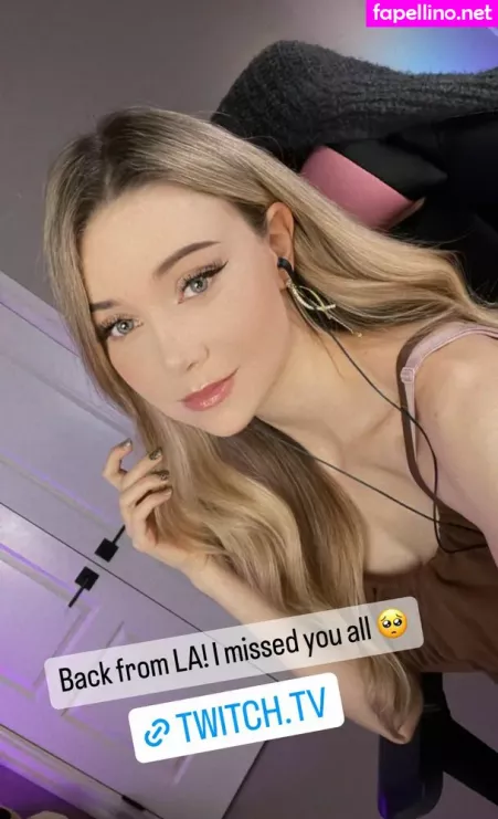 Dizzykitten OnlyFans Thumbnail #IhnxqmJ4Qn