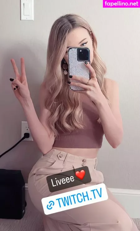 Dizzykitten OnlyFans Thumbnail #QpO5xgsAPB