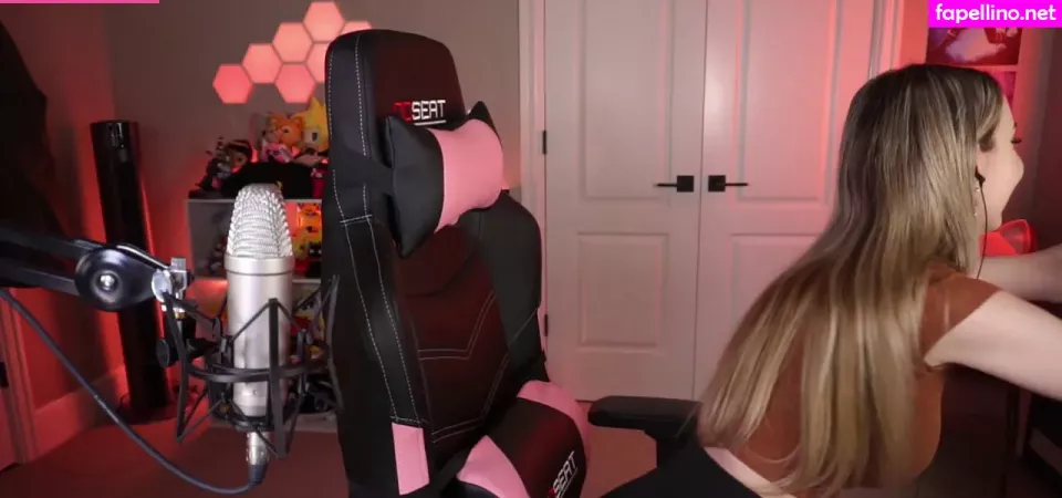 Dizzykitten OnlyFans Thumbnail #Qs0XbfPIDF