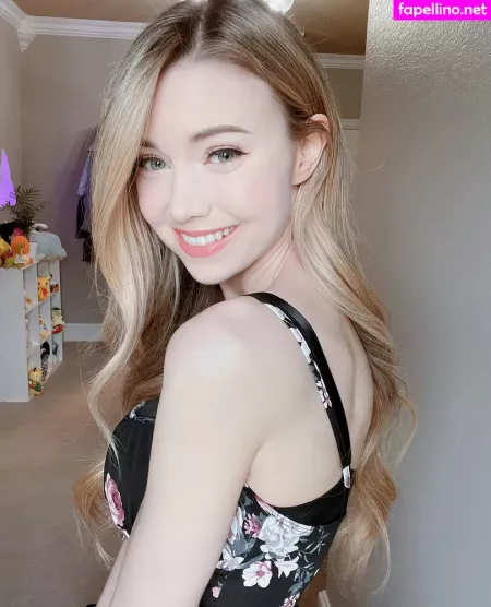 Dizzykitten OnlyFans Thumbnail #U7YUeST4ET