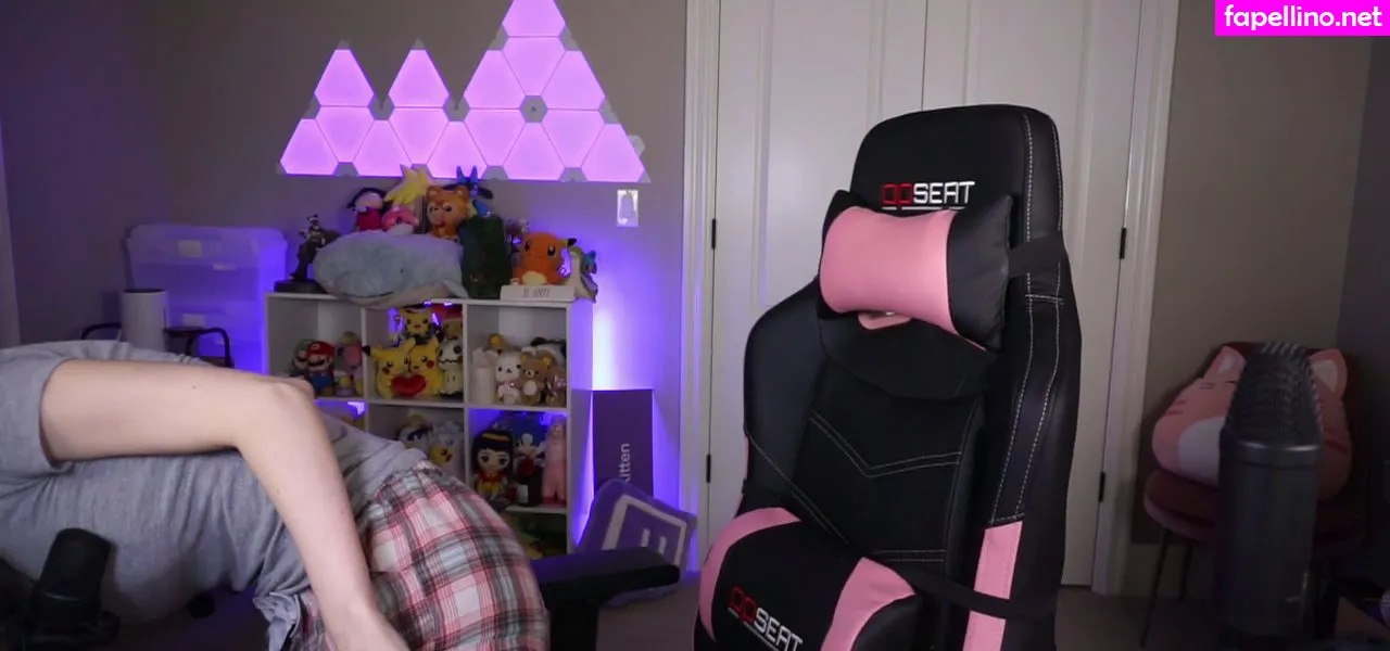 dizzykitten7, dizzykittenpaws, thedizzykitten Nude Leaked OnlyFans Photo #YNJz6V3aXo