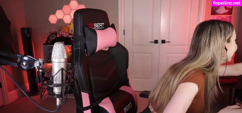 Dizzykitten OnlyFans Thumbnail #eR2ijkjc7q