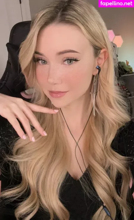 Dizzykitten OnlyFans Thumbnail #nbPtmkVsIy