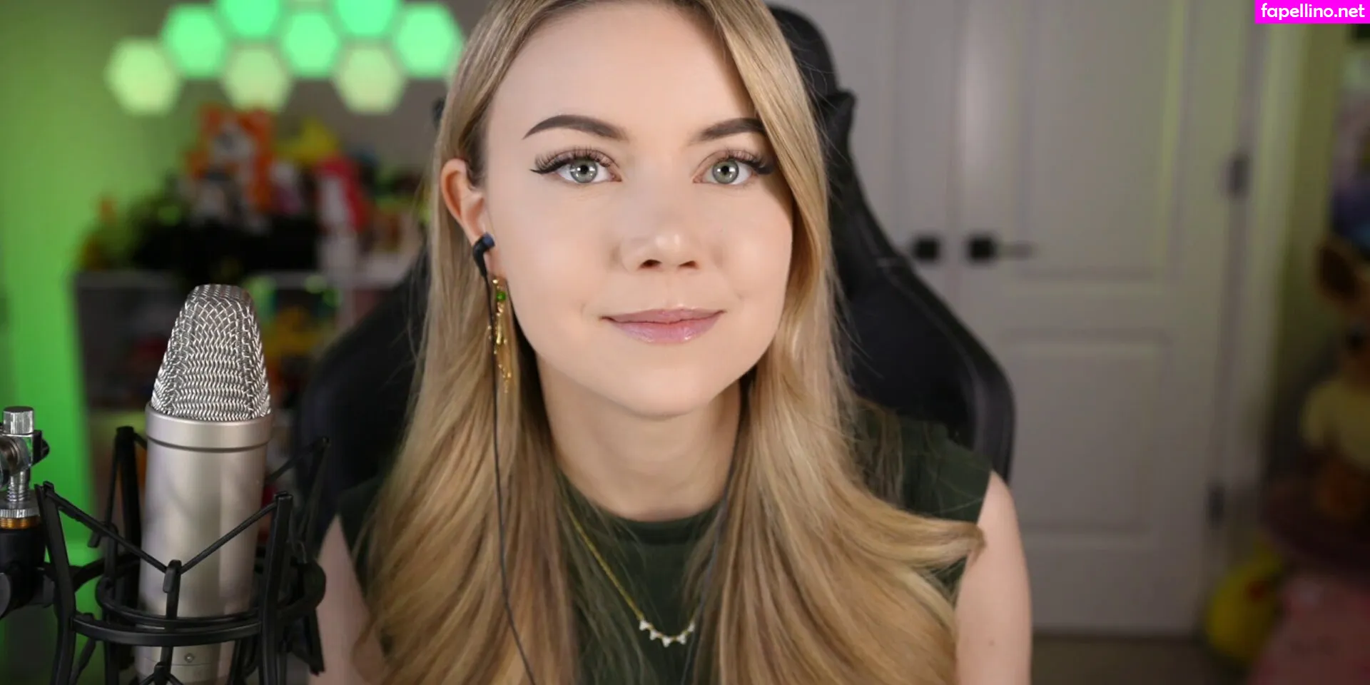 dizzykitten7, dizzykittenpaws, thedizzykitten Nude Leaked OnlyFans Photo #y74VnqMXYk