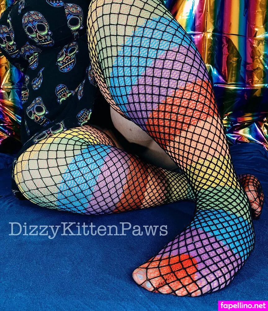dizzykittenpaws Nude Leaked OnlyFans Photo #7h7938QFsB