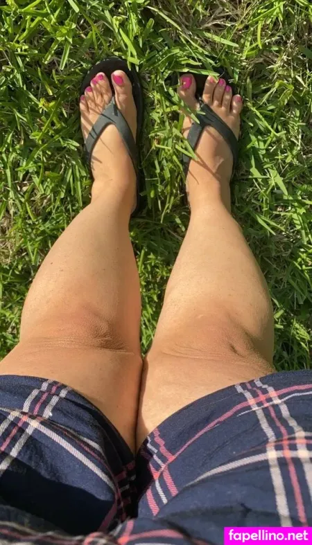 Dizzykittenpaws OnlyFans Thumbnail #987DXUPlfM