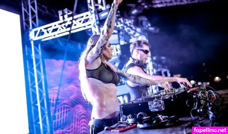 Dj Caca Werneck OnlyFans Thumbnail #HcirJF57Og