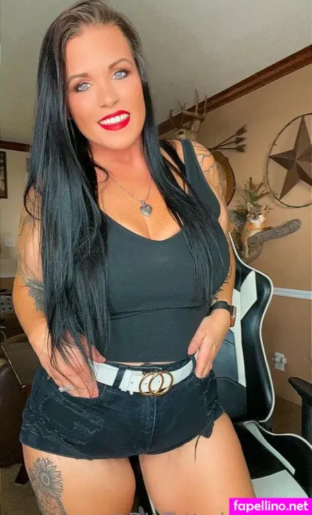 Dk Tattedmomma OnlyFans Thumbnail #Q4OYMJ1CLg