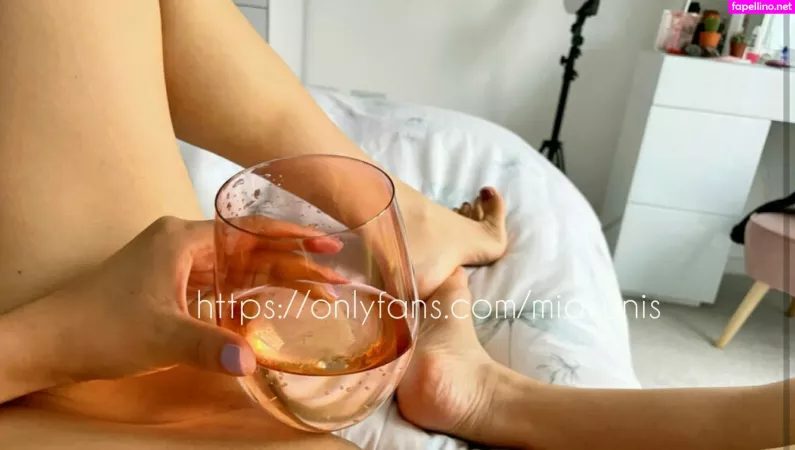 Dkarina 4 OnlyFans Thumbnail #2UekNxqghe