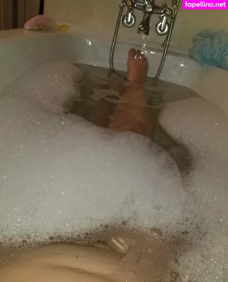 Dkhoe123 OnlyFans Thumbnail #7rZmwziOug