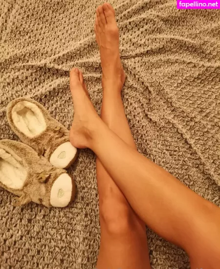 Dmndfeet OnlyFans Thumbnail #NjigLqGl8u