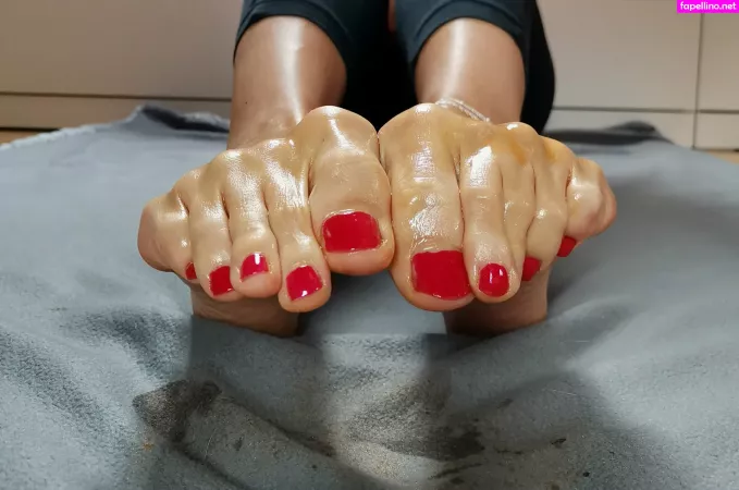 Dmndfeetexc OnlyFans Thumbnail #E2BSTjzqCl