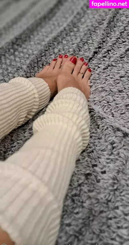 Dmndfeetexc OnlyFans Thumbnail #PIWZgGveio