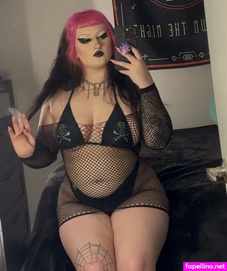 Doberminx OnlyFans Thumbnail #qYvbszdl4T