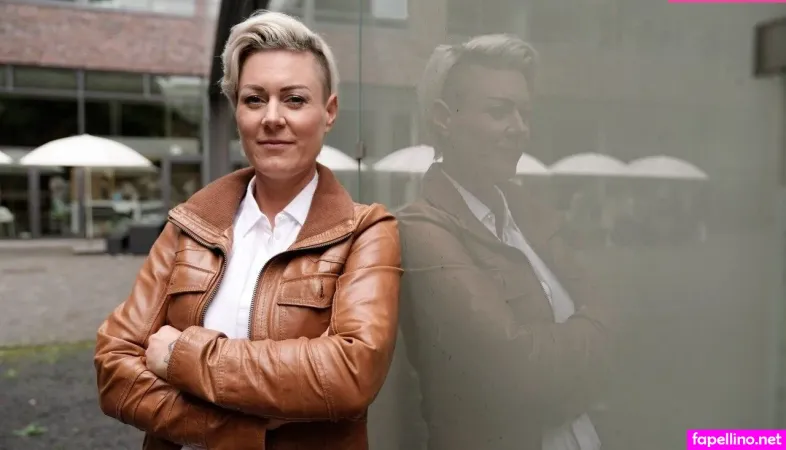 Doc Caro OnlyFans Thumbnail #WvSkmrBUcy