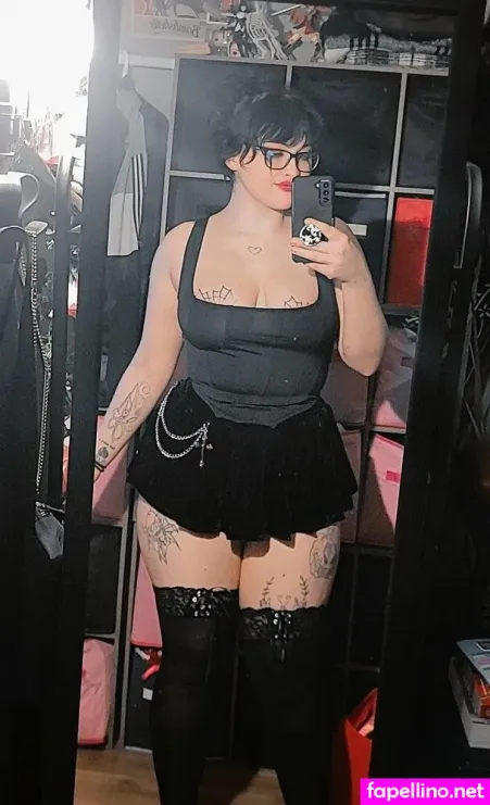 Doctor Smiles553 OnlyFans Thumbnail #jZEk3bcF18