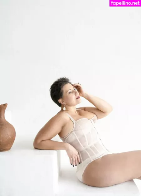 Doctormakarova OnlyFans Thumbnail #YvonV8Myck