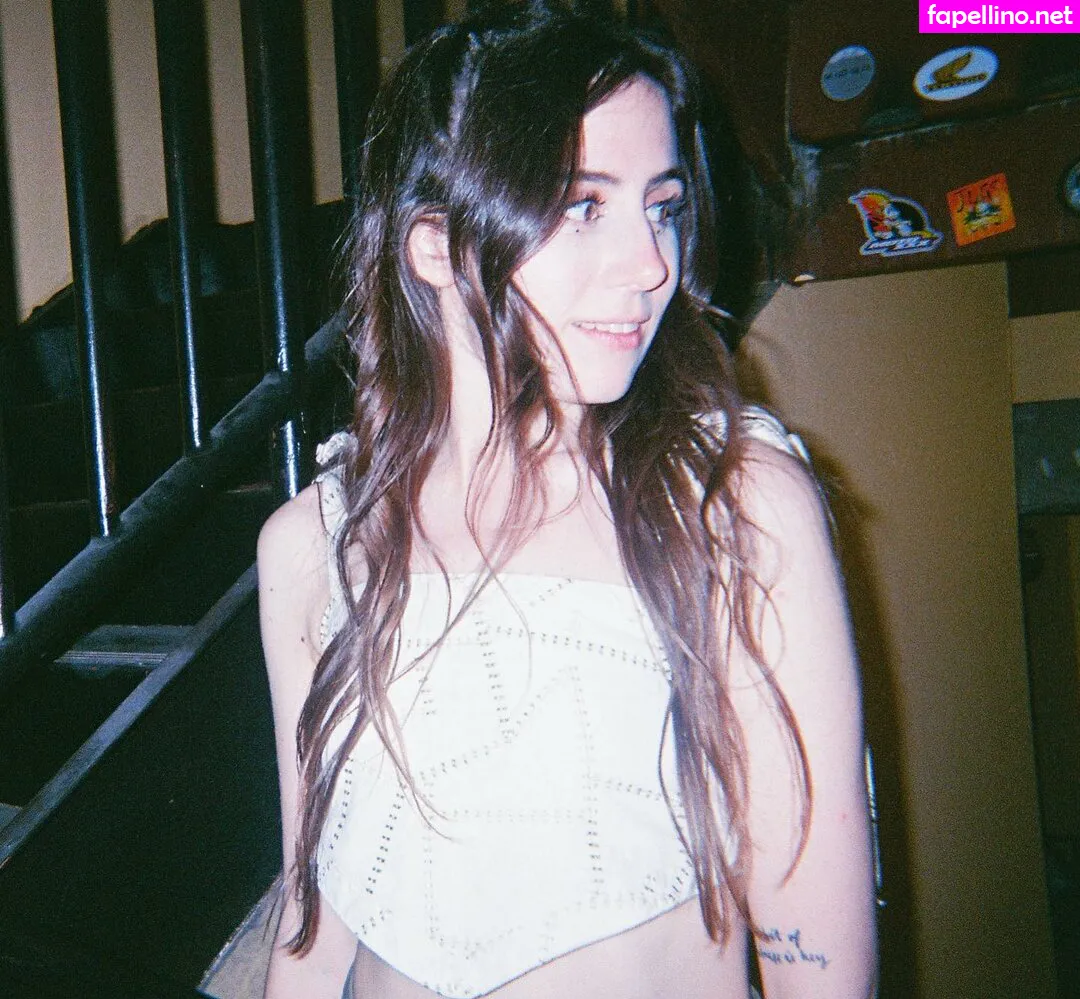 Dodie Clark, doddleoddle Nude Leaked OnlyFans Photo #MuGK6VwrDY