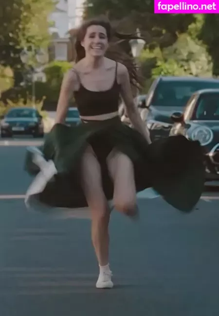 Dodie Clark OnlyFans Thumbnail #q8uEZqXRfd