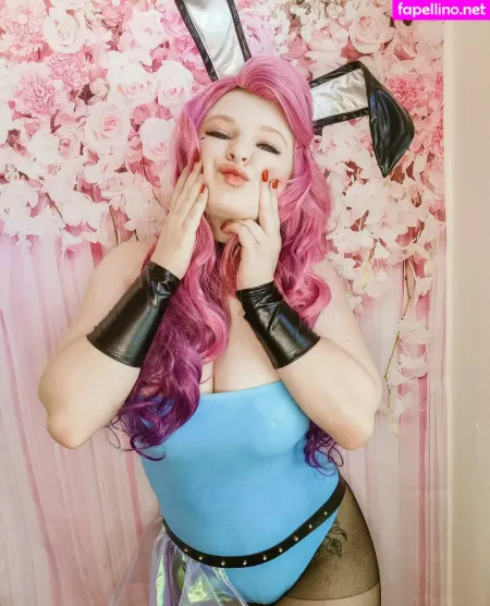 Doenill OnlyFans Thumbnail #0JXgnpuoie