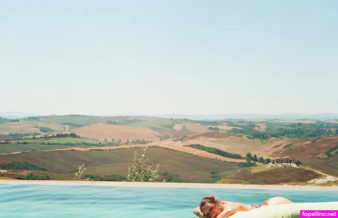 Doga Lamper 1 OnlyFans Thumbnail #2TvJdnSZQm