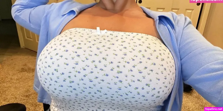 Dogmom1901 1 OnlyFans Thumbnail #MyOqDsk10S
