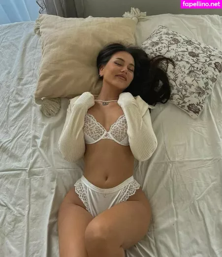 Doina Barbaneagra OnlyFans Thumbnail #4UIFXznaZW