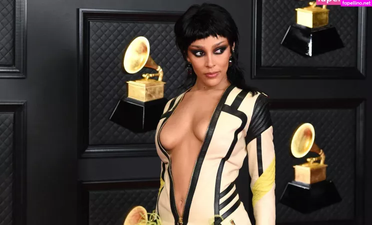 Doja Cat OnlyFans Thumbnail #Q4qxDowyw3