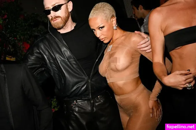 Dojacat OnlyFans Thumbnail #GxxlDyHdzY