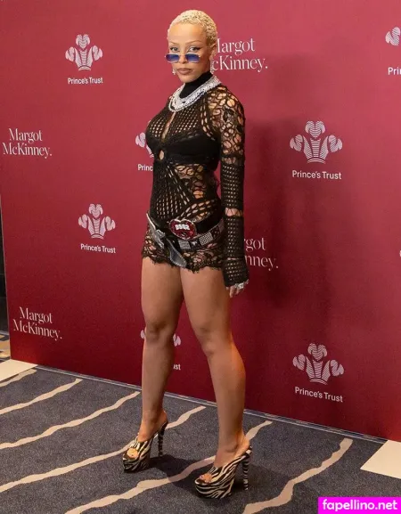 Dojacat OnlyFans Thumbnail #I2DPk8XpMy