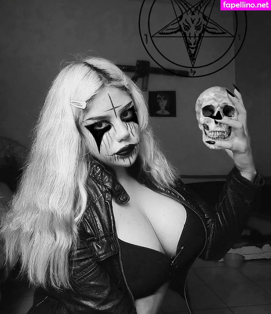 BabySatan, dolldead, dolldruunk, drunkdead_ Nude Leaked OnlyFans Photo #NEmAz8WPA1