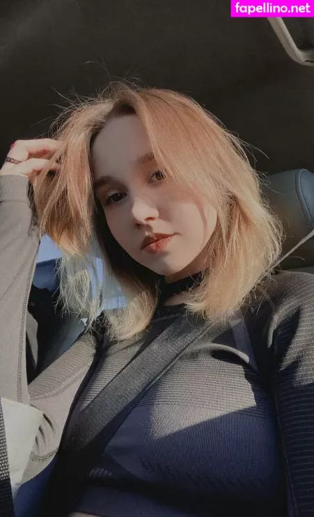 Dollhole Grabfuck OnlyFans Thumbnail #P3pbUfn3wi
