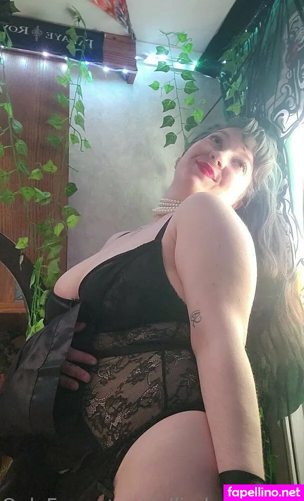 dolliedevereaux Nude Leaked OnlyFans Photo #SDIn4F5t8n