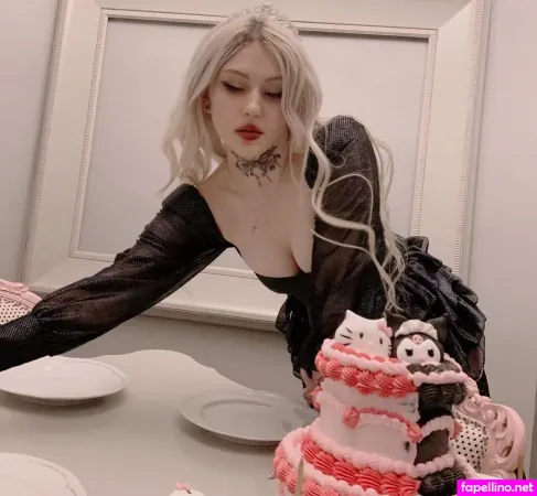 Dollnganger OnlyFans Thumbnail #FpQ7AGdWtd