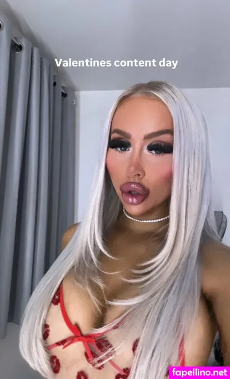 Dolly Bitch OnlyFans Thumbnail #VLRvlGfvz0
