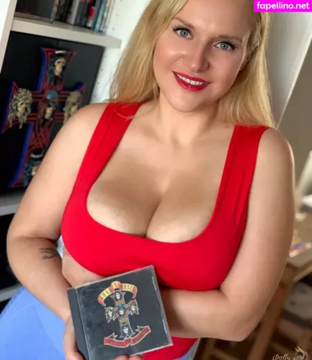 Dolly Fox OnlyFans Thumbnail #38yPOQtIgu