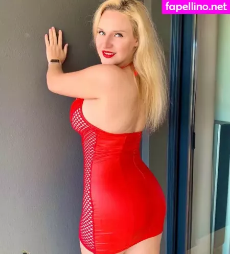 Dolly Fox OnlyFans Thumbnail #BfWl013nlD