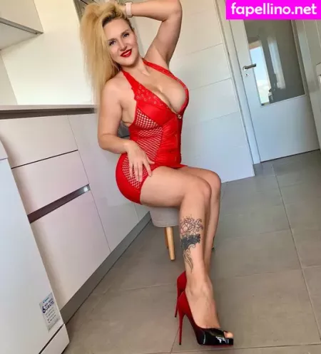 Dolly Fox OnlyFans Thumbnail #z16NYmcTRb