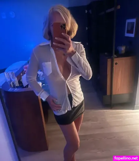 Dolly Jewel Main Profile Photo