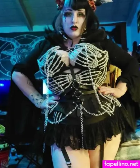 Dolly Laveau OnlyFans Thumbnail #Z4nqoU2m3x