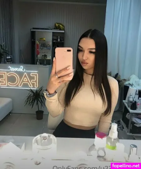 Dolly Reed OnlyFans Thumbnail #YlGD5eb8tC