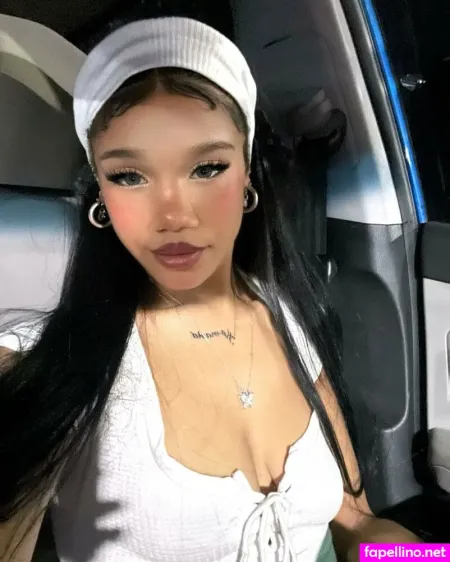 Dollybambix OnlyFans Thumbnail #RMVWacwyn6