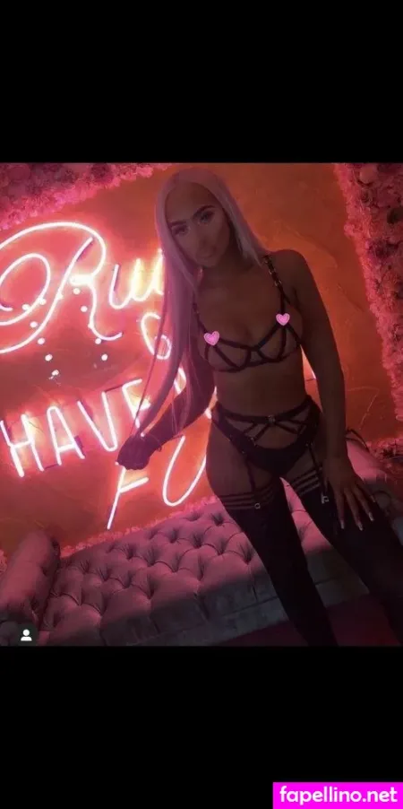 Dollybitchfree OnlyFans Thumbnail #cEzHLKGmVY