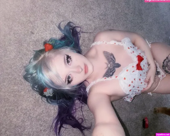 Dollydezzy OnlyFans Thumbnail #7YyMsrWsAx