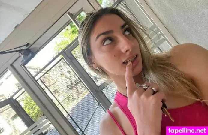 Domaprilx OnlyFans Thumbnail #ToGWR2TFCg