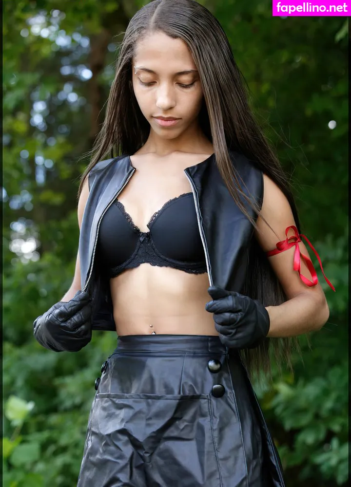 Domi, domi_keys, domiversailles Nude Leaked OnlyFans Photo #BYtkCLR7Uu