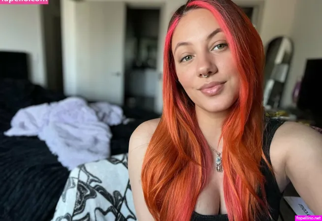 Domina Mara OnlyFans Thumbnail #WEjSIzA9rJ