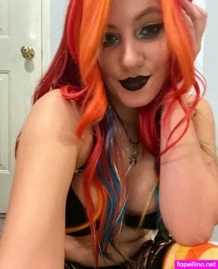 Domina Mara OnlyFans Thumbnail #yn6YBOaOhv