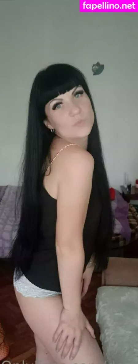 Dominant Rina OnlyFans Thumbnail #8zwr8ZpFkX